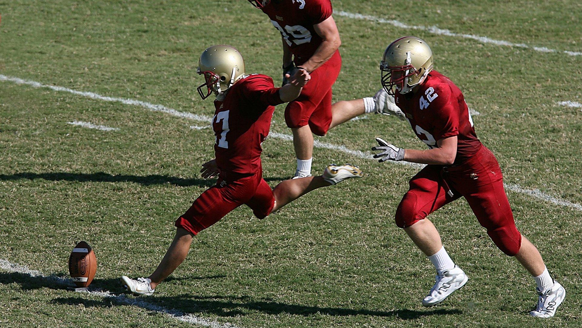 芬威十五年红军路，从财务深渊到欧洲之巅的复兴传奇