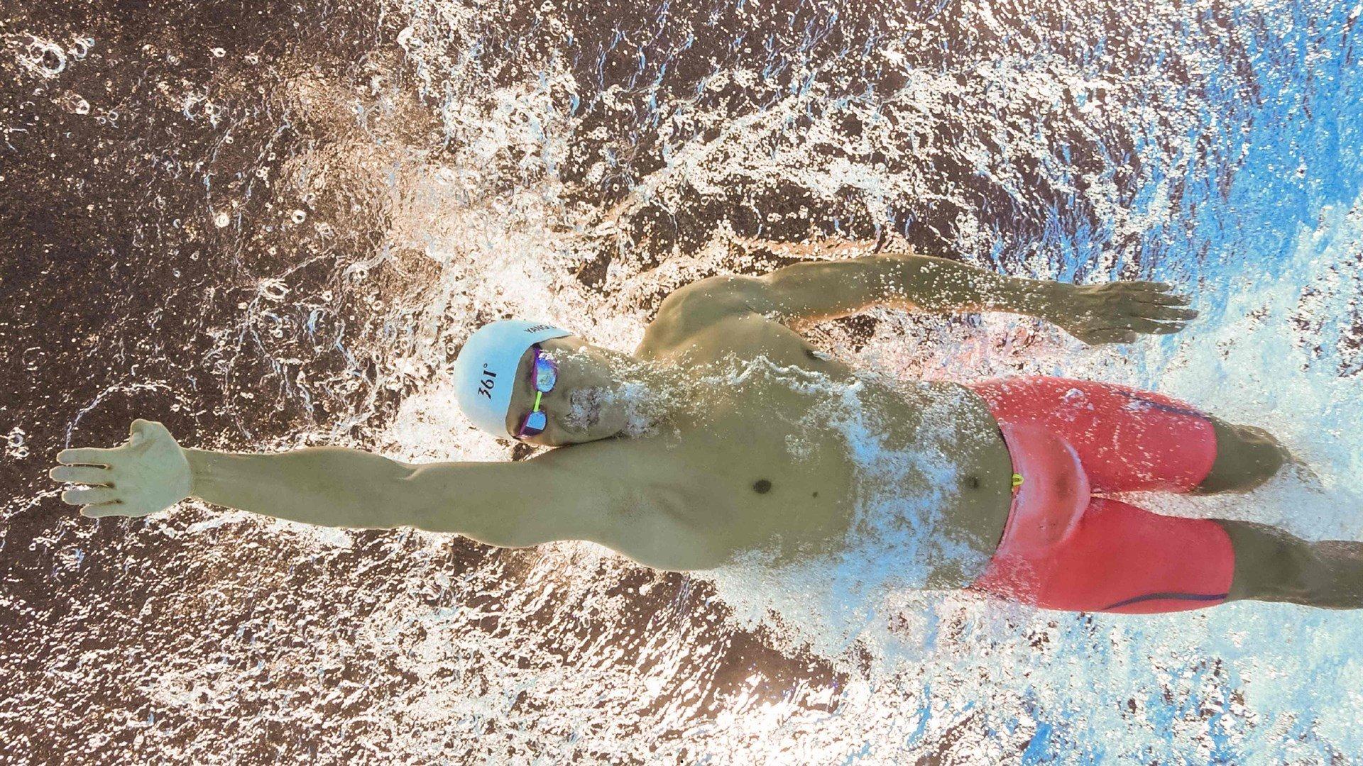 战术革命，从链式防守到战术万花筒—3-4-3阵型如何重塑现代足球攻守哲学